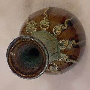 Gorgeous Signed Pottery, 1997, glaze in  earth colors, unbranded, abt 5.5"